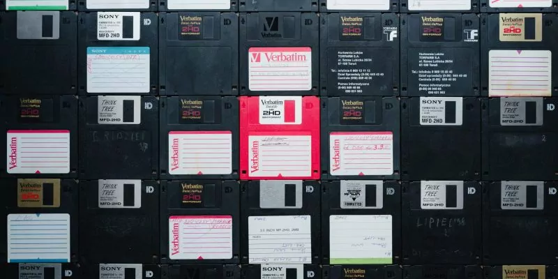 How and where is data stored on Alf?